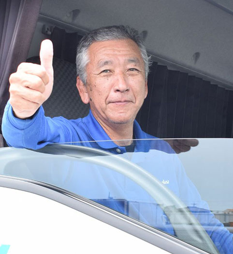 3tトラック県内ルート
配送ドライバー